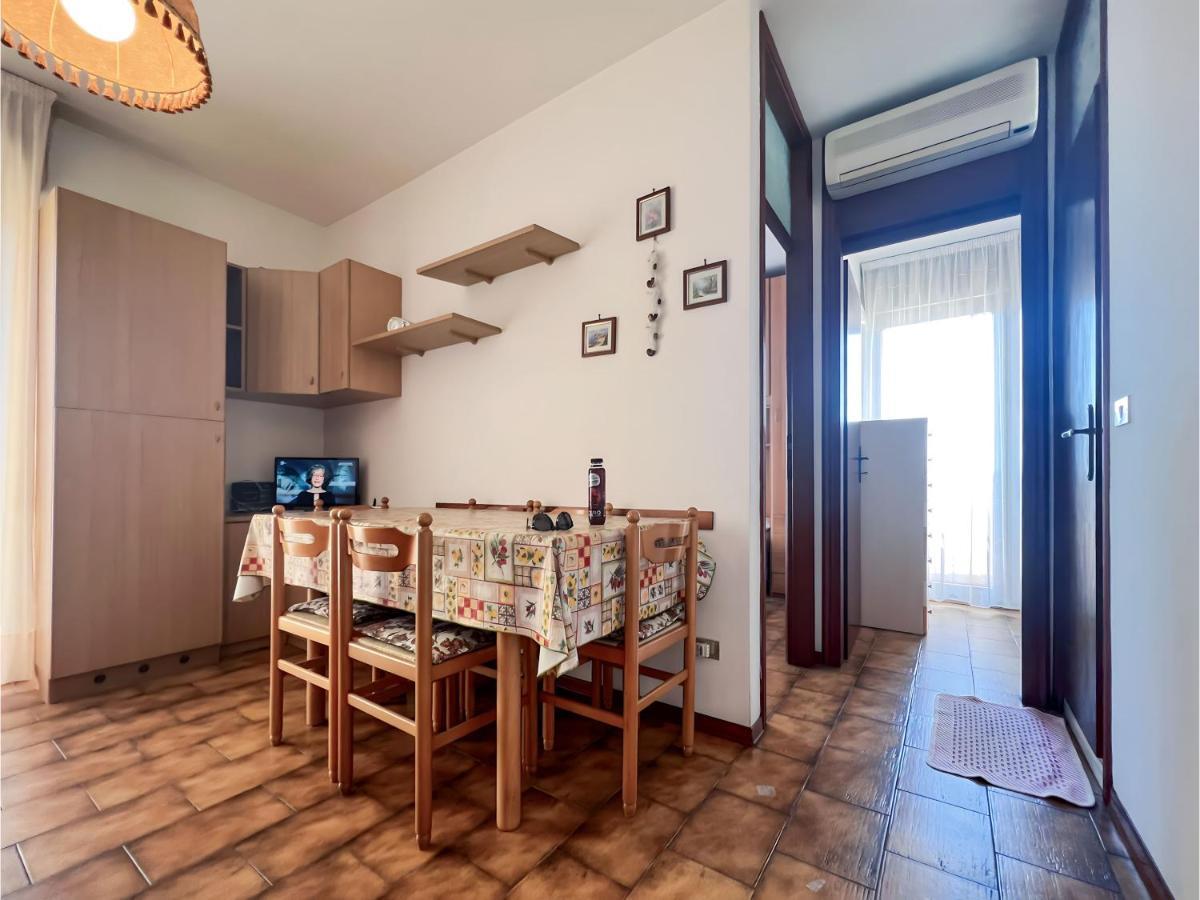 Apartment Eva *